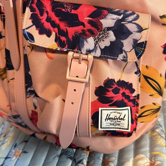 Herschel Supply Company Pink and Blue Floral Backpack - Picture 6 of 10